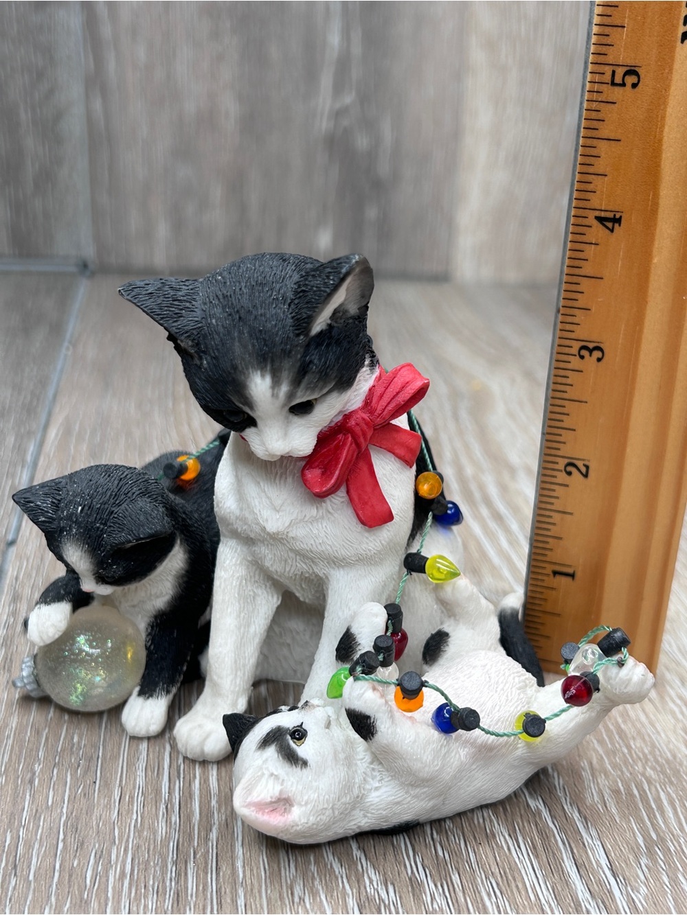 Lenox Taking Down The Tree Cat Figurines • Holiday Decor • Christmas Collectible - Picture 10 of 10